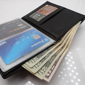 Cartera hipster europea AG Wallets para hombre con dos documentos de identidad, bloqueo de señal RFID, porta 24 tarjetas de crédito