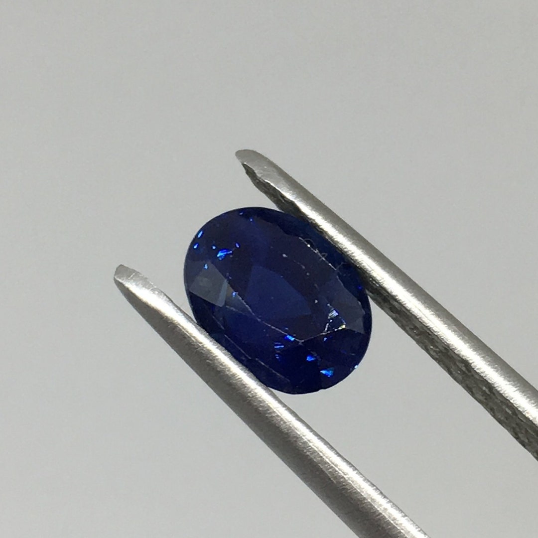 Natural Royalbluecolor Sapphire 1.7 Ct Dark Sperkle Blue - Etsy