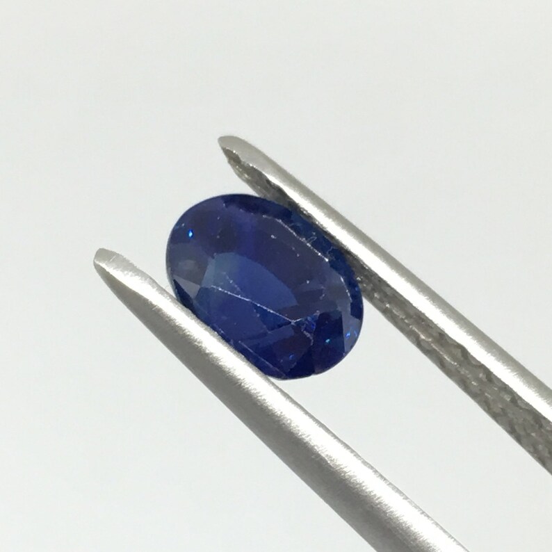Natural Royalbluecolor Sapphire 1.7 Ct Dark Sperkle Blue - Etsy