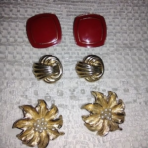 Vintage Fashion Clip on Earrings Lot