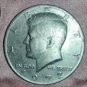 Rare 1972 Kennedy Half Dollar &quot;No Mint Mark&quot; Missing &quot;P&quot; or 1972 D Kennedy Half Dollar Estate Find