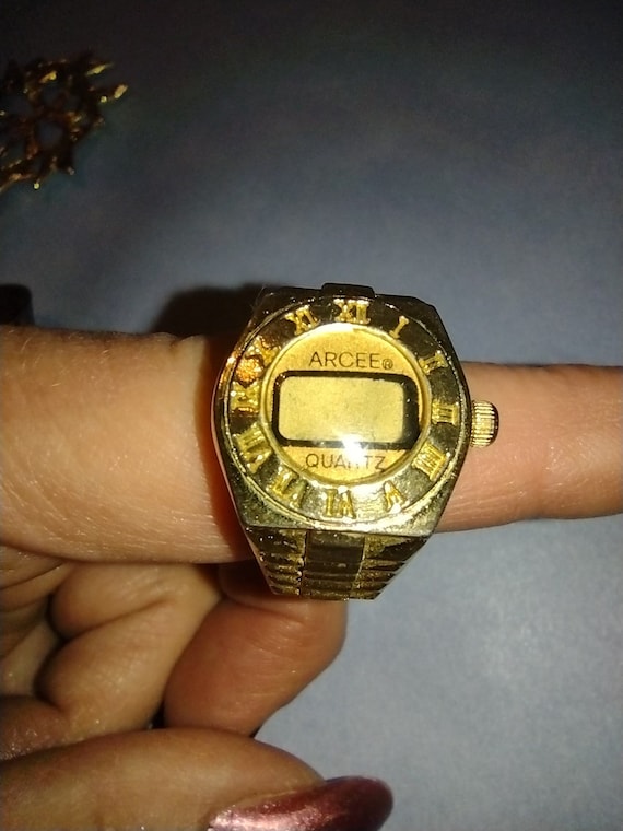 Vintage Quartz Gold ArCee Ring Watch/Wind up - image 1