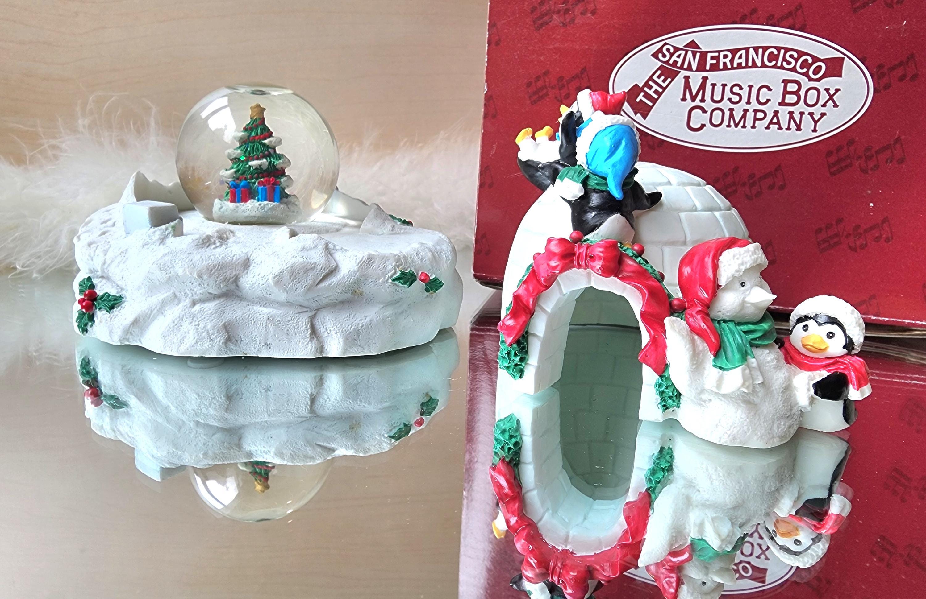 Vintage 90s Snowglobe - Etsy