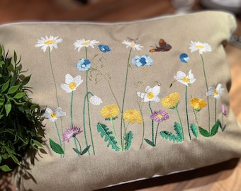 Embroidery file flower meadow 13x18 in spring