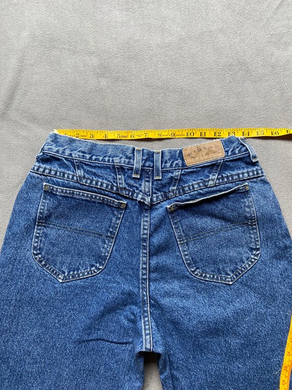 riders by lee rn 130273