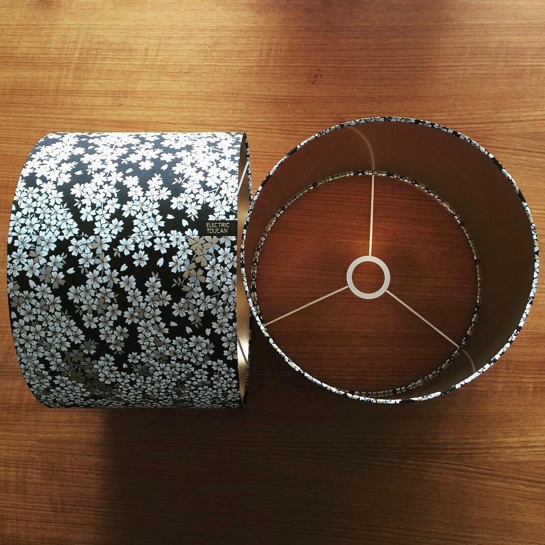 Betäußer Kirschblüten Schwarz | Etsy