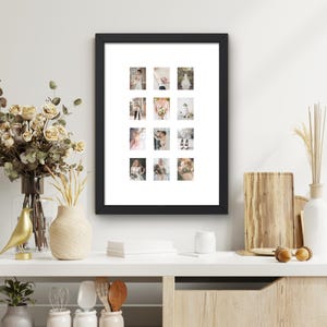 Peut inclure: Un cadre photo rectangulaire noir contenant un passe-partout blanc avec une grille de douze petites photographies sur le thème du mariage. Les images montrent diverses scènes dont une mariée, un gâteau, des bouquets et des chaussures.