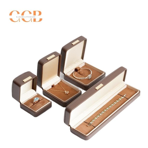 Customised premium luxury coffee leather jewelry box, jewelry set box, microfiber lining, jewelry packaging, bracelet and necklace box