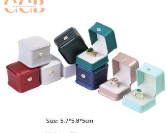 Classic pu leather crown engagement ring box, single ring box, pendant box, jewelry box, proposal ring box, gift box, wholesale jewelry box