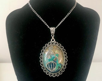 Einzigartige Halskette die kleine Meerjungfrau recyclingt Uhrwerk Metallgeschirr Steampunk Collana ingranaggi minuteria riciclata unica La Sirenetta
