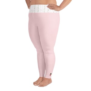 Pink Strawberry Cottagecore Plus Size Leggings, Pink Leggings, Womens Gym Clothes, Cute Work Out Wear