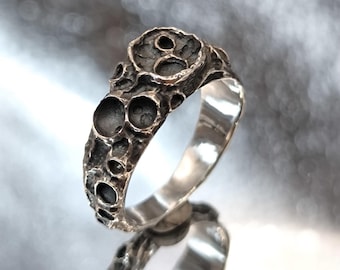 Moon Crater Sterling Silver Ring – Handmade Unisex Space Jewelry