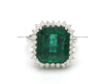 Big real emerald cut emerald halo diamond ring 18K gold | Natural 10 CTW octagon emerald diamond ring gold | Emerald cut emerald ring gold