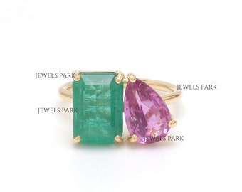 Emerald and pink sapphire two stone ring gold | Natural emerald and sapphire toi et moi ring gold | Emerald cut emerald pear sapphire gold