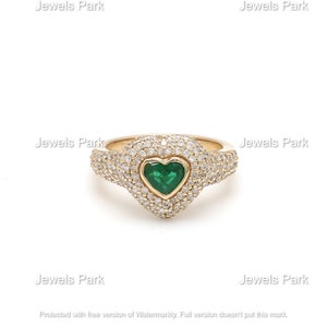 Emerald heart pinky ring in 14K gold | Natural heart shape emerald diamond ring gold | Emerald promise ring | Emerald cut emerald ring gold