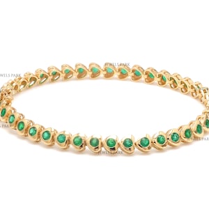 Emerald round bezel set heart shape tennis bracelet gold | Natural emerald heart shape tennis bracelet gold | Heart shape emerald bracelet