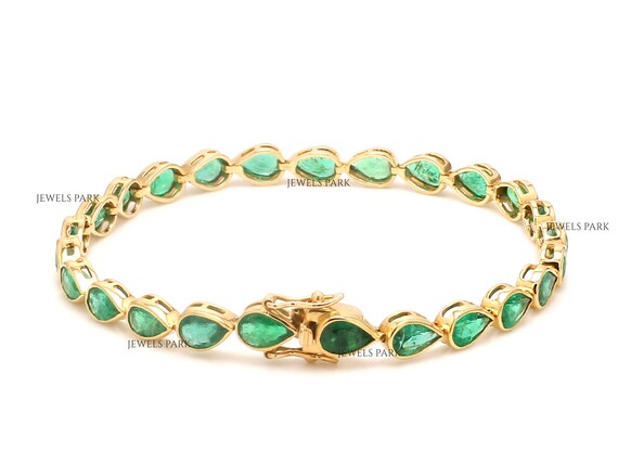 Antique emerald bracelet deals