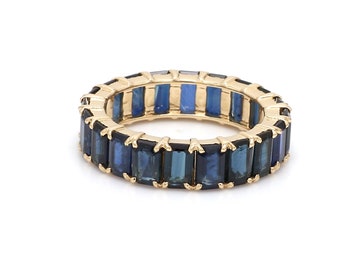 Blue sapphire eternity band ring octagon cut in 14k 18k gold | Natural 5x3mm emerald cut stackable blue sapphire ring gold anniversary gift