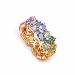 Rainbow sapphire ring baguette cut eternity band gold | Natural rainbow sapphire zig zag eternity band | Rainbow sapphire ombre ring gold