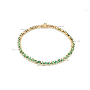 Emerald heart shape bezel set tennis bracelet gold | Natural emerald mini heart bracelet gold | Emerald cut emerald tennis bracelet gold
