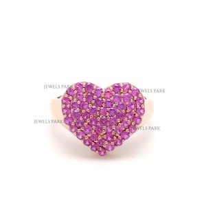 Pink sapphire heart shape signet ring gold | Natural sapphire vibrant pink heart shape ring gold | Real pink sapphire antique signet ring