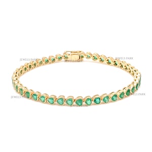 Emerald heart shape bezel set tennis bracelet gold | Natural emerald heart tennis bracelet gold | Emerald cut emerald tennis bracelet gold