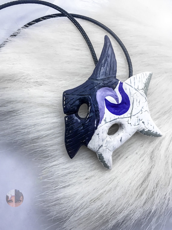 League of Legends Kindred Mask Necklace