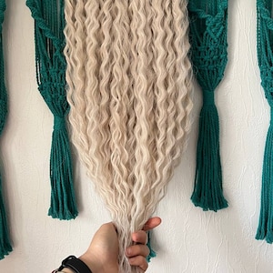 Blonde Wavy Synthetic Hair Extensions, Body Wave Crochet Dreads, Thick Curly Blonde Extensions for Braids or Styling, White Curly Dreadlocks