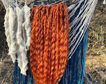 Wavy push up dreads, ginger synthetic dreads, synthetic kanekalon hair extensions, red double ended dread hairstyle, curly witchy dreadlocks