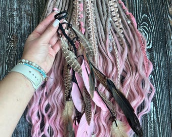 Pink decorated fairy dreadlocks, blond kanekalon dreads extensions, open ends wavy ombre hair extensions with feathers, gift for sister