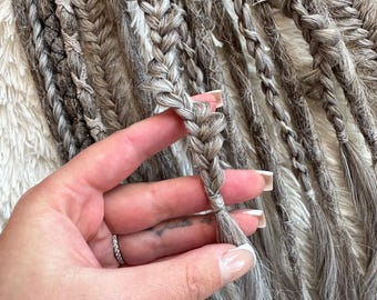 Single ended hair extensions, wavy open ends blond SE dreadlocks, lightweight dreads, braid in viking dreads, kanekalon open ended dreads