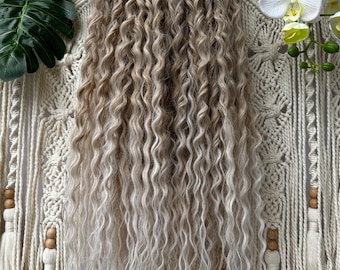 Synthetic blond dreads extensions, crochet curly dreads, ombre dreadlocks, tie in dreads, pre made dreads, pre twisted hair crochet