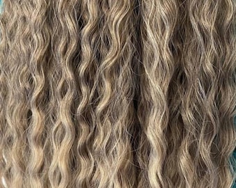 Tie in wavy dreads, pre made dreads, pre twisted hair crochet, braids pre-looped, loose wave dreadlocks, braid in extensions, push up dreads