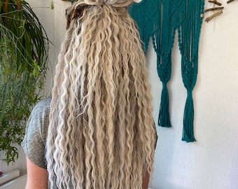 Dark roots blond dreads extensions, cold ash blond wavy hair extensions, boho double ended fake dreadlocks ombre, reusable temporary locks