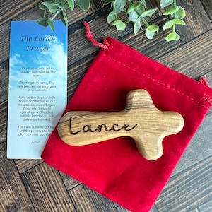 das Lords Prayer personalisierte Holzkreuz für die Taufe, religiöse Osternest für Kinder, christliche Ostergeschenke für Jungen, zuerst