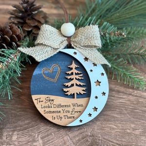 de lucht ziet er anders uit ornament handgemaakt, herdenkingskerstornament voor moeder, sympathiecadeaus voor verlies van een geliefde, rouwcadeau voor