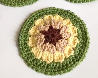 Crochet Sunflower Coaster Set 4 Pack, Sunflower Coaster, Drink Coaster, Summer Décor, Housewarming Gift
