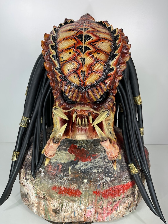 Mascara predator sales