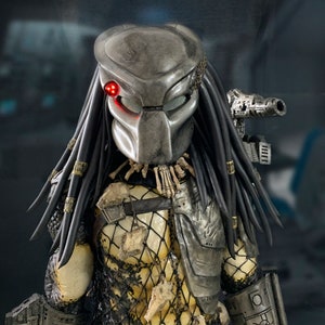 Predator Deluxe Cosplay Costume image 5