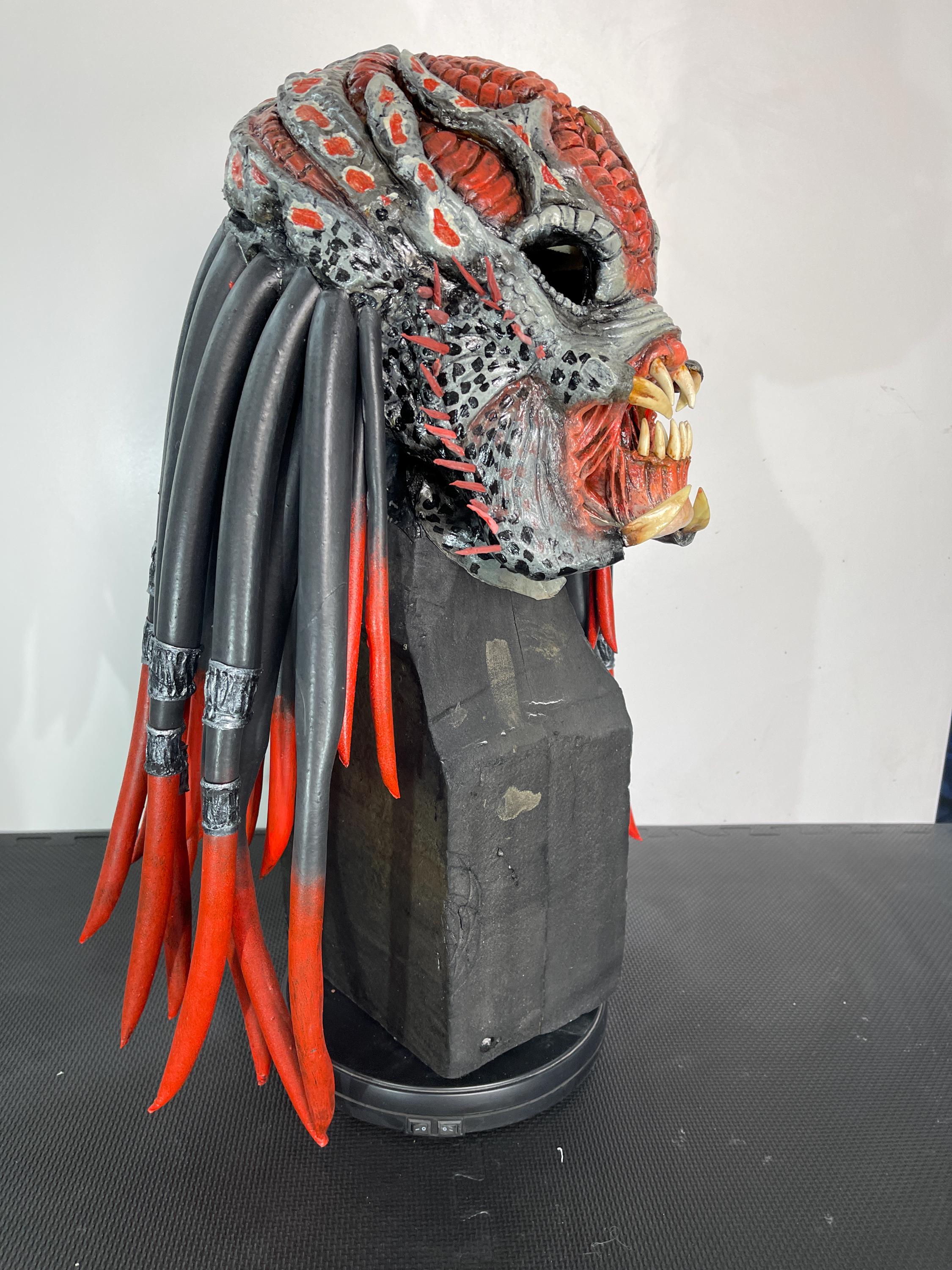 ベルセルクのプレデターマスク - Etsy 日本