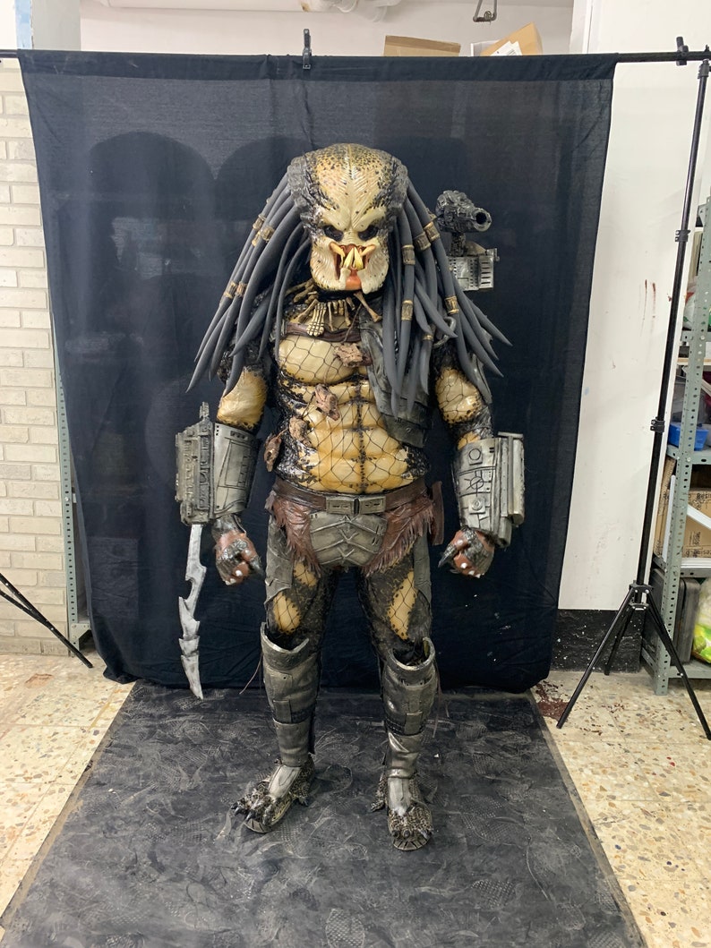 Predator Deluxe Cosplay Costume image 3