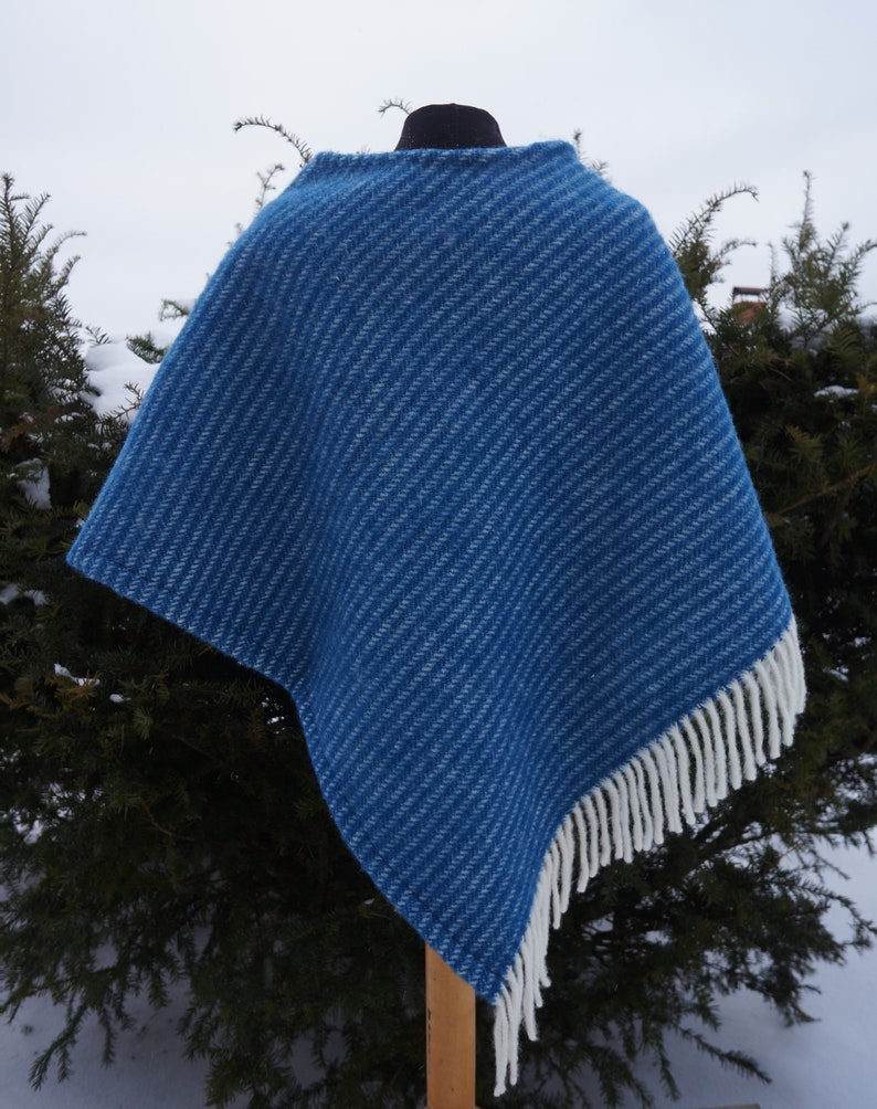 Medium sized striped blue wool poncho Medium sized blue striped lambswool cloak Blue striped cloak Striped medium sized blue lambswool cape
