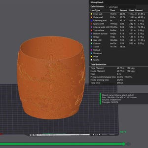 Puede incluir: Una maceta naranja renderizada en 3D con una superficie texturizada. La maceta tiene una abertura ancha y una forma cil&iacute;ndrica. La imagen incluye una tabla de resultados de corte con detalles de impresi&oacute;n y dimensiones del objeto.
