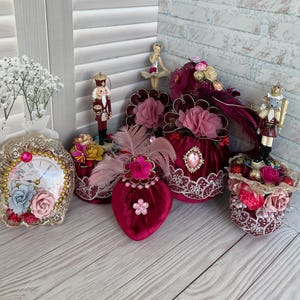 Handgefertigtes Weihnachtsschmuck Set: Ballerina, Nussknacker, Pferd, Uhr, Vogel