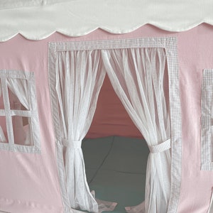 Tenda da gioco con tappetino, casetta da gioco per bambini con finestre facili da lavare, tenda da gioco per bambini per interni ed esterni per ragazze immagine 9