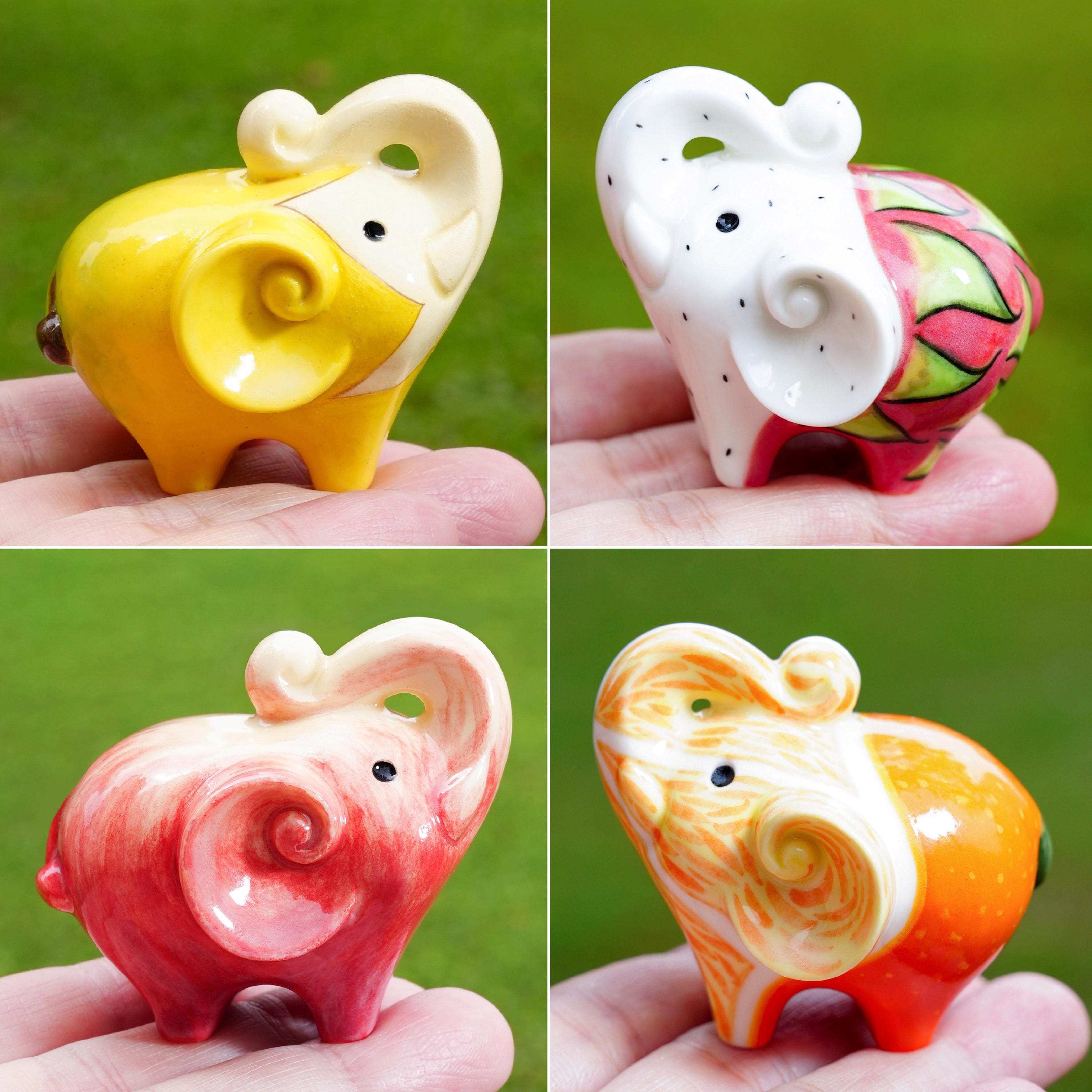 手作り陶器のイチゴの象の置物：ホームデコレーションギフト - Etsy 日本