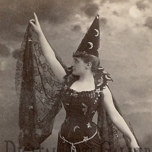 Vintage Halloween, hübsche Hexe, sofortiger digitaler Download