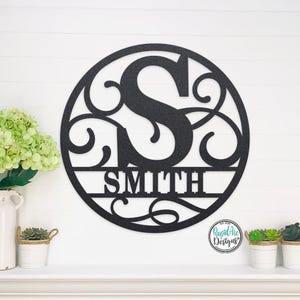 Personalized Metal Monogram Name Sign - Custom Family Name Sign -  Monogram Wall Decor - Front Door Hanger - Round Last Name Sign