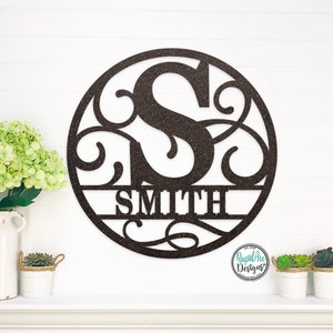 Personalized Metal Monogram Name Sign - Custom Family Name Sign - Photo Gallery Wall Decor - Front Door Hanger - Round Monogram Name Sign