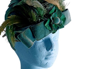 Vintage Emerald Green Feathered Fascinator Hat with Flower 1920's-1940's FRANNY